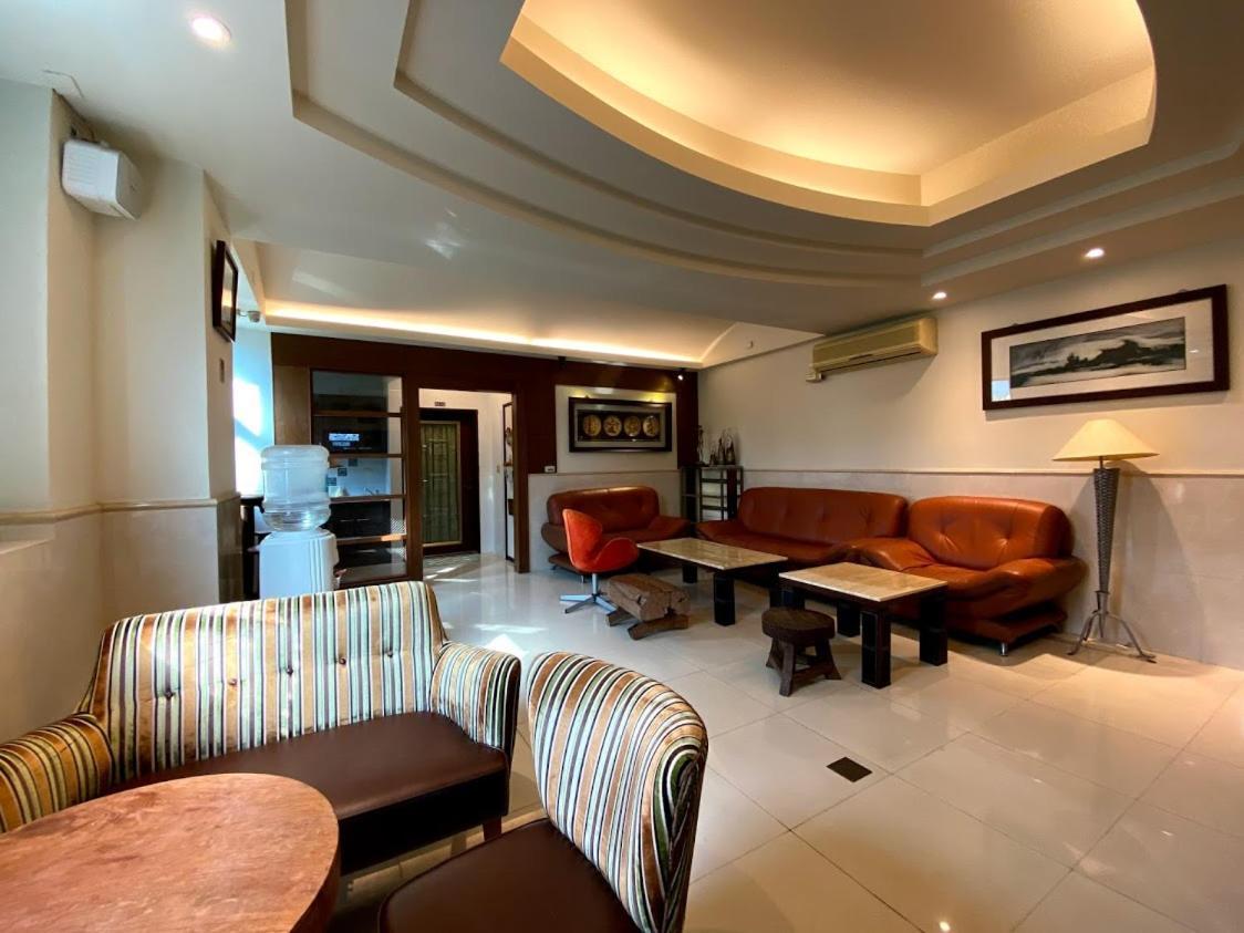 Ho Feng Private Hotel 電梯自助民宿 Ji'an Εξωτερικό φωτογραφία